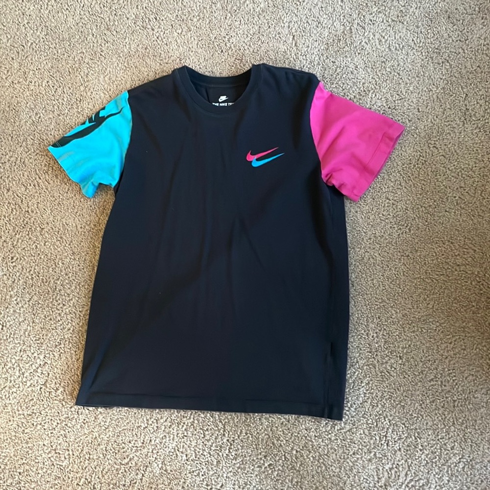 Nike shirt